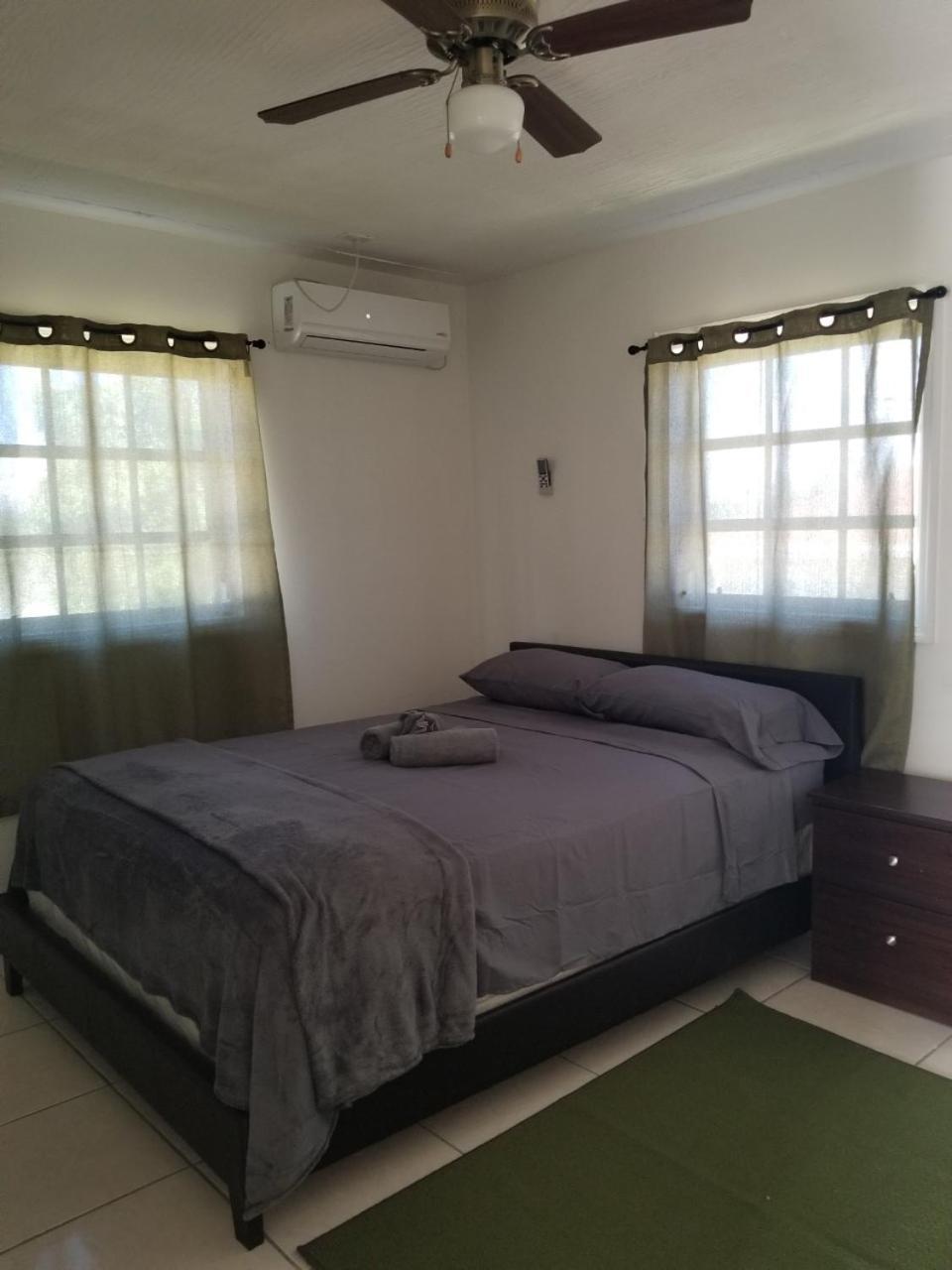 Sandy Bottom Cottages Mount Thompson Ngoại thất bức ảnh